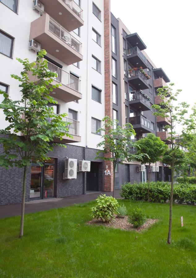 Elis Apartment By Oasis Homes Oradea Buitenkant foto